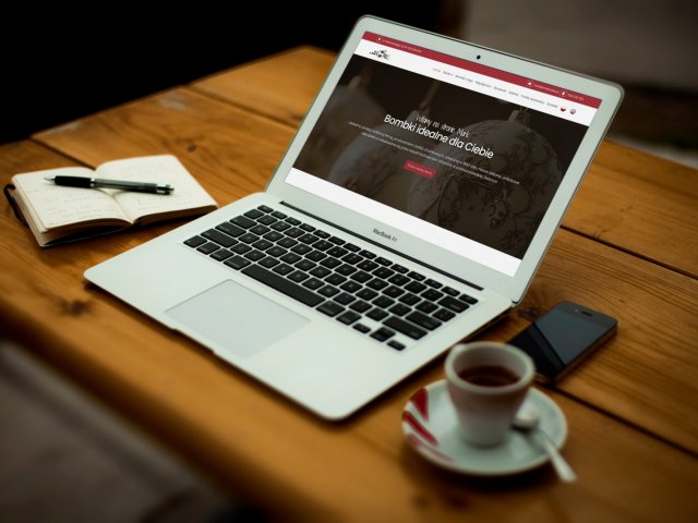 Strona na zlecenie firmy Art-media z Warszawy