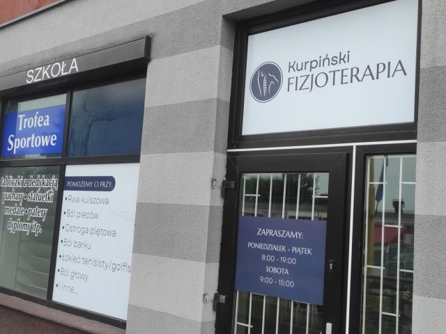 Oklejenie witryny i wykonanie tablicy dla Kurpiński Fizjoterapia