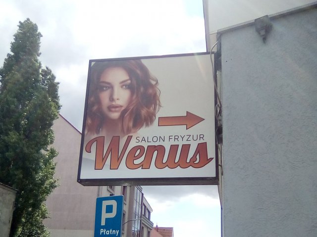 Oklejenie kasetonu i okna folią OWV dla Wenus Salonu fryzur