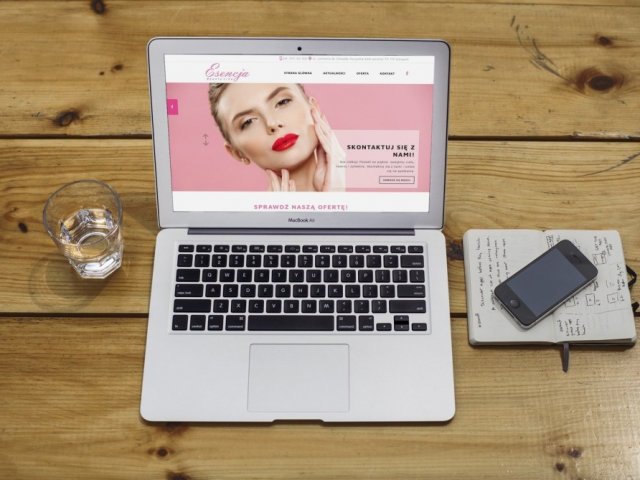 Wykonanie strony internetowej EsencjaBeautyLine.pl