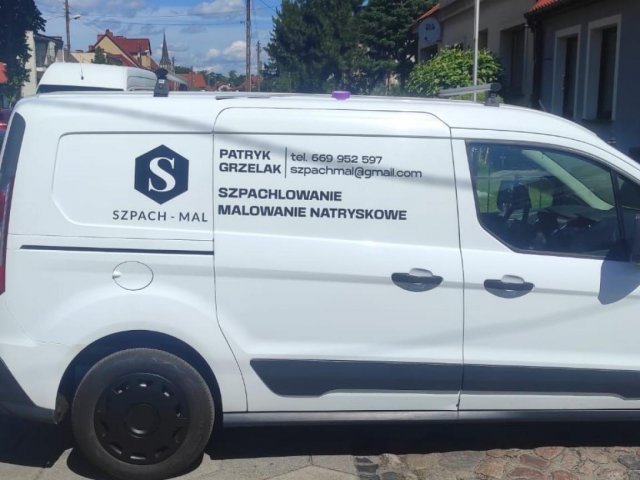 Oklejenie pojazdu dla firmy Szpach-Mal