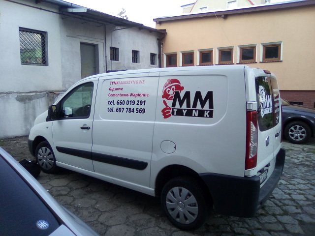 Oklejenie pojazdu dla firmy MM Tynk